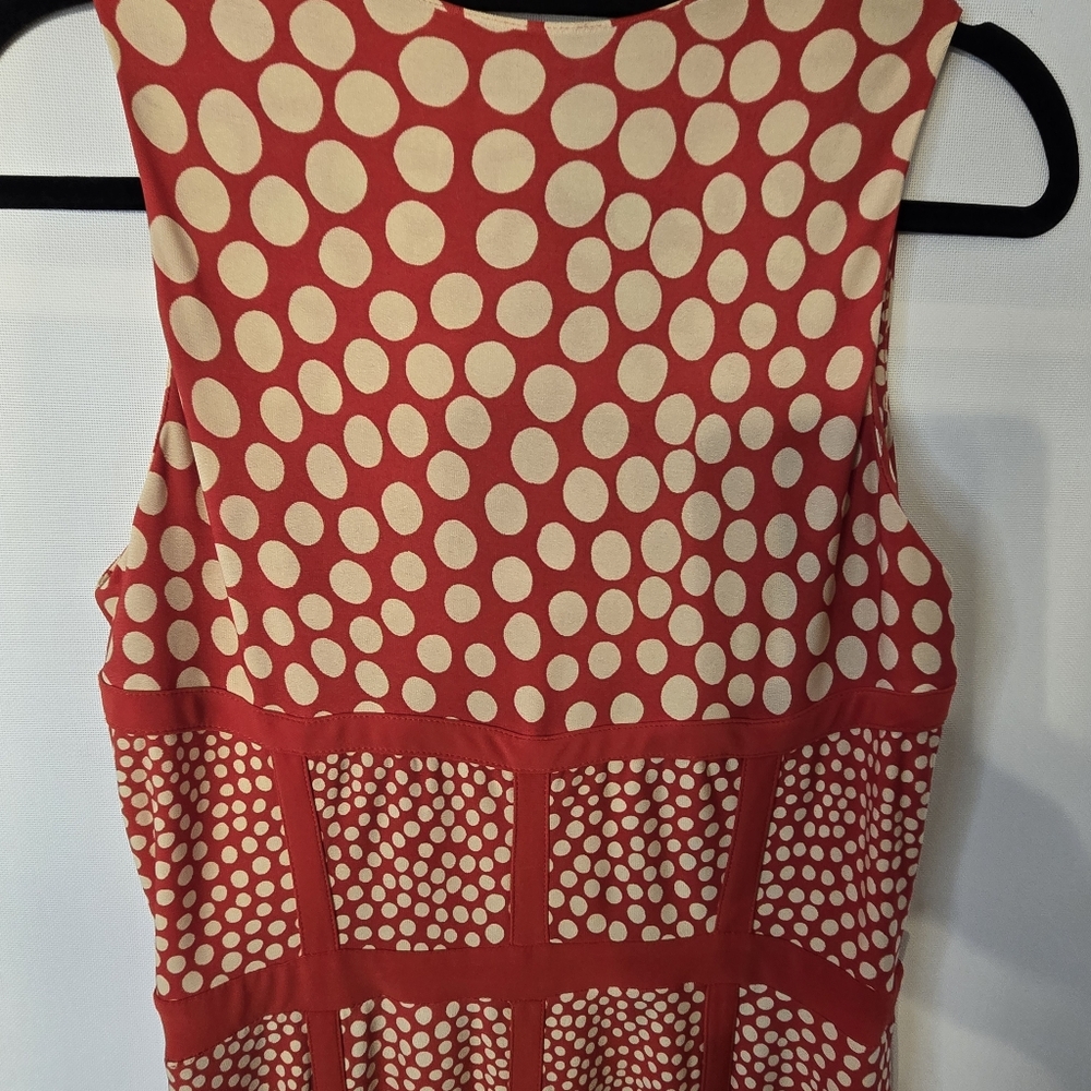 Just TAYLOR Women's Sz 6 sleeveless RED polka dot midi dress  with detail panels - Picture 6 of 7